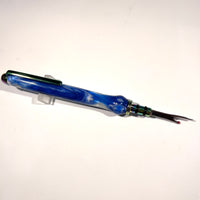 Oil Slick / Blue & White Acrylic / Single Sewing Seam Ripper - WrYT365
